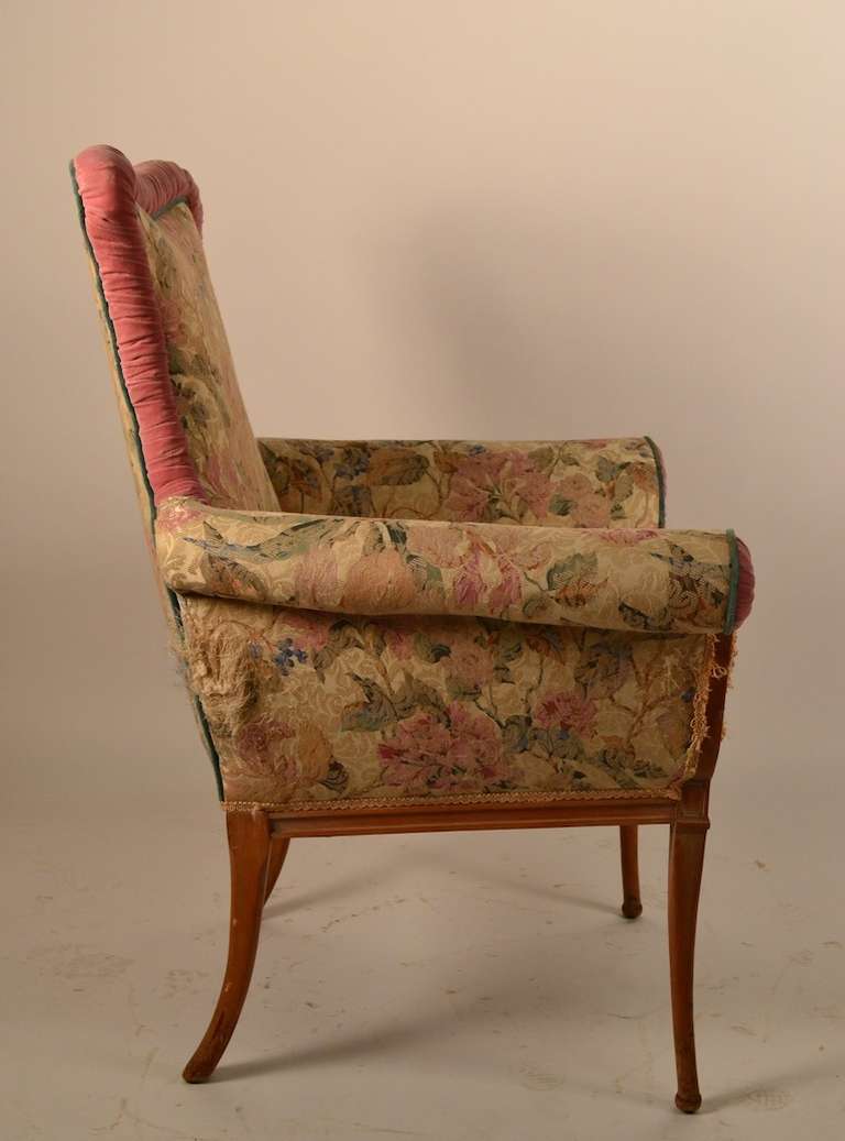 Mid-20th Century Pair of Decorative Chairs Attributed to Grosfeld House For Sale
