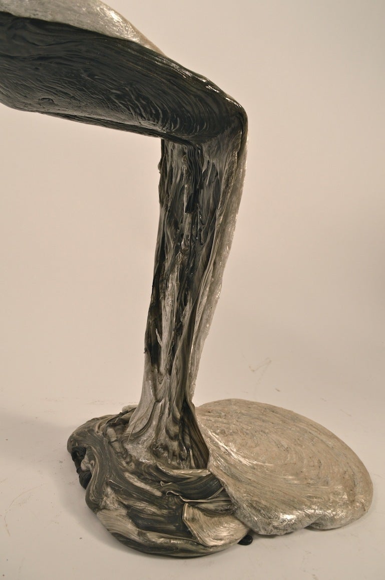 Fiberglass Cantilevered Stand in the Brutalist Manner For Sale 2