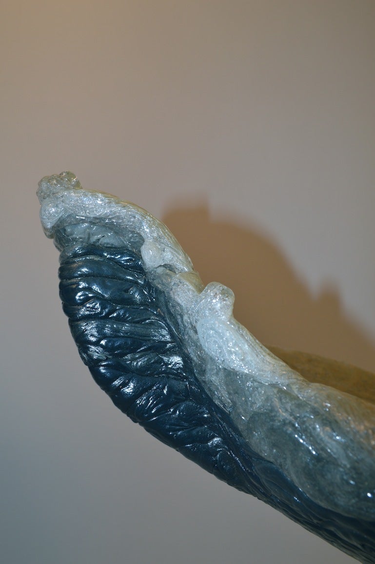 Fiberglass Cantilevered Stand in the Brutalist Manner For Sale 3