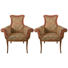 Coppia di sedie decorative attribuite a Grosfeld House
