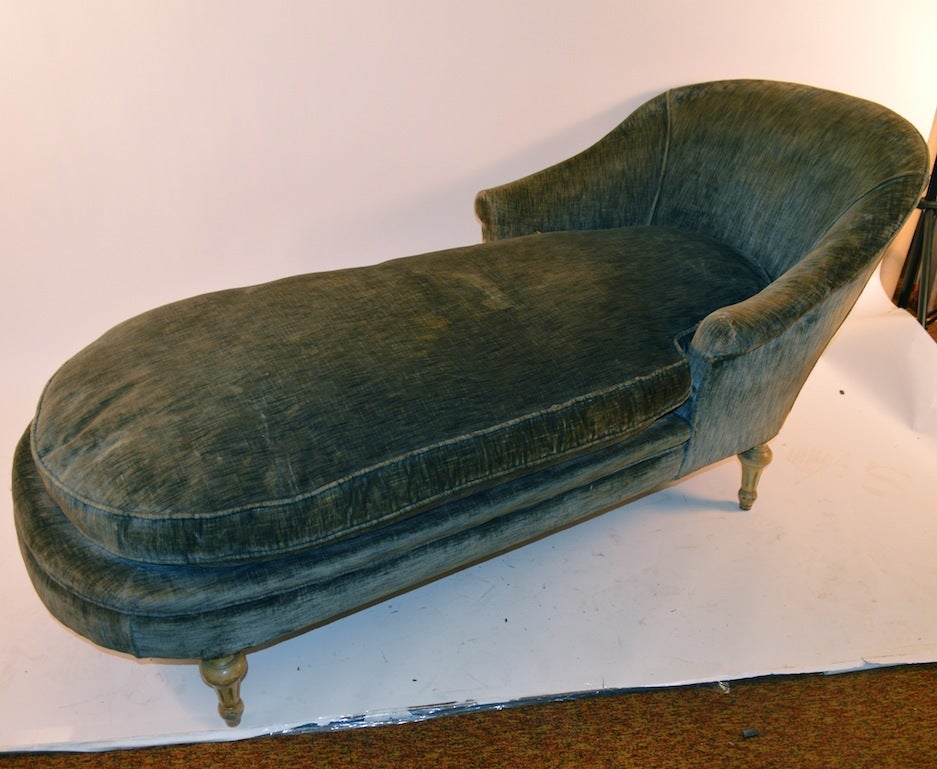 Glamorous elegant form, down filled cushion. This chaise longue will need to be reupholstered, but the frame is sturdy and sound.