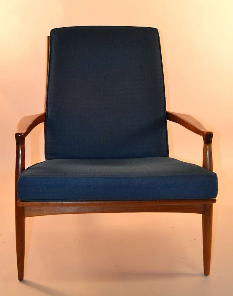 Mid-Century Modern Fauteuil à cadre en noyer Milo Baughman pour Thayer Coggin (début de siècle)