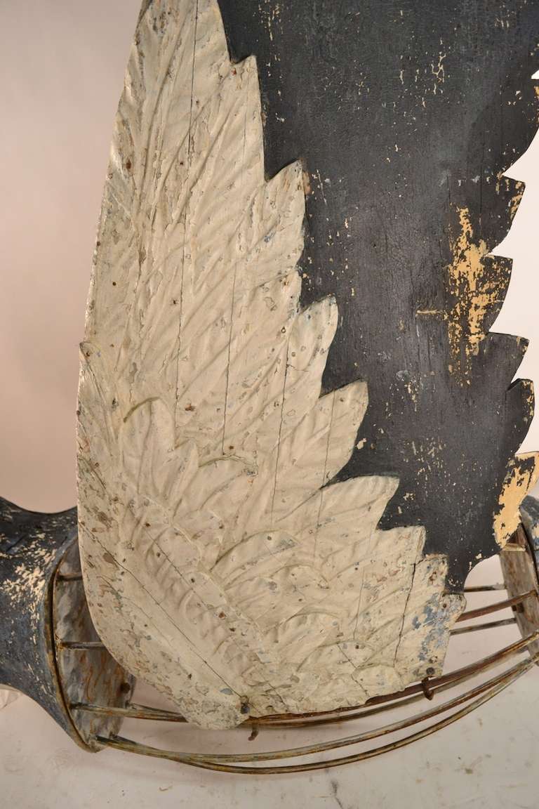 Französisches Carousel-Ride des 19. Jahrhunderts, geschnitzter Holz Sparrow mit Metallgehäuse im Angebot 6