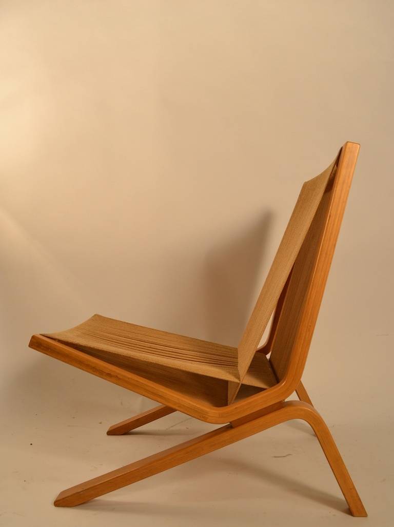 Bentwood and String Low Lounge Chair In Excellent Condition In New York, NY