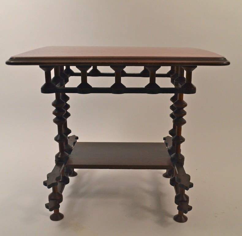 Late Victorian Victorian Pine Spool Table