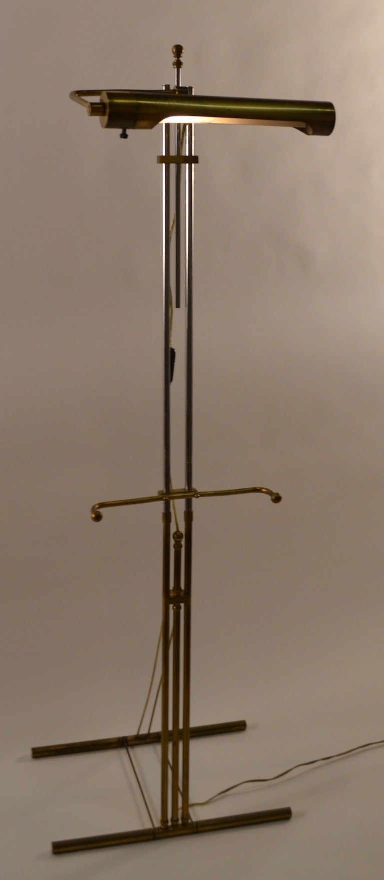 Elegant Brass and Chrome Adjustable Painting Easel 3