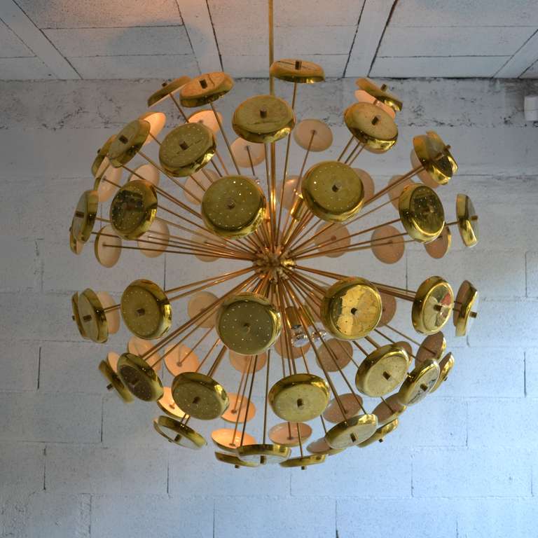 Massive & Impressive Sputnik chandelier manufactured by Stilux circa 1970.

Rewire to standart EU

Please do not hesitate to contact us for any additional information.