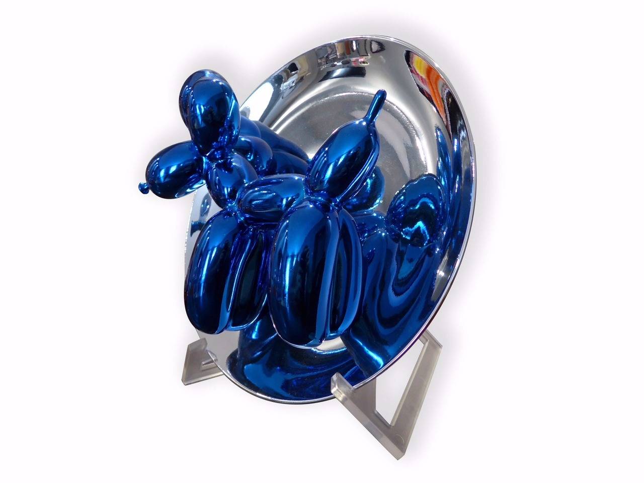 Blue Balloon Dog by Jeff Koons
Printed signature and hand numbered on the reverse 1980 / 2300.
With original box, excellent condition.