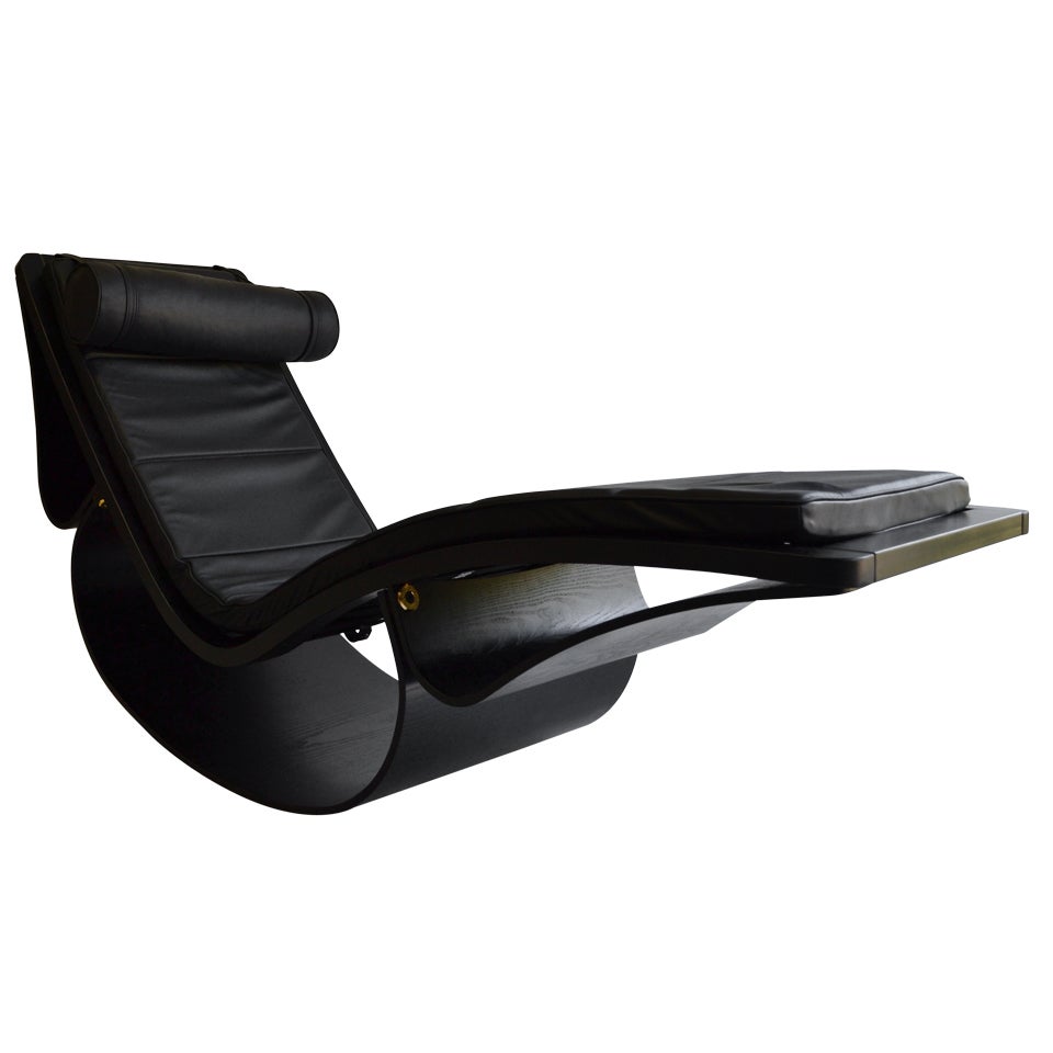 Oscar Niemeyer "Rio" Rocking Chair