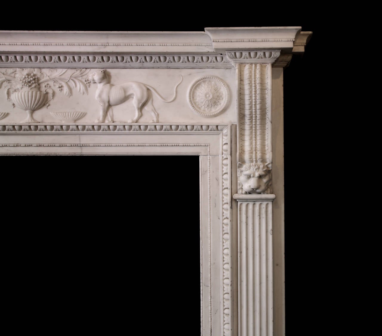 18th Century Neoclassical Carved Marble Mantel In Good Condition For Sale In New York, NY