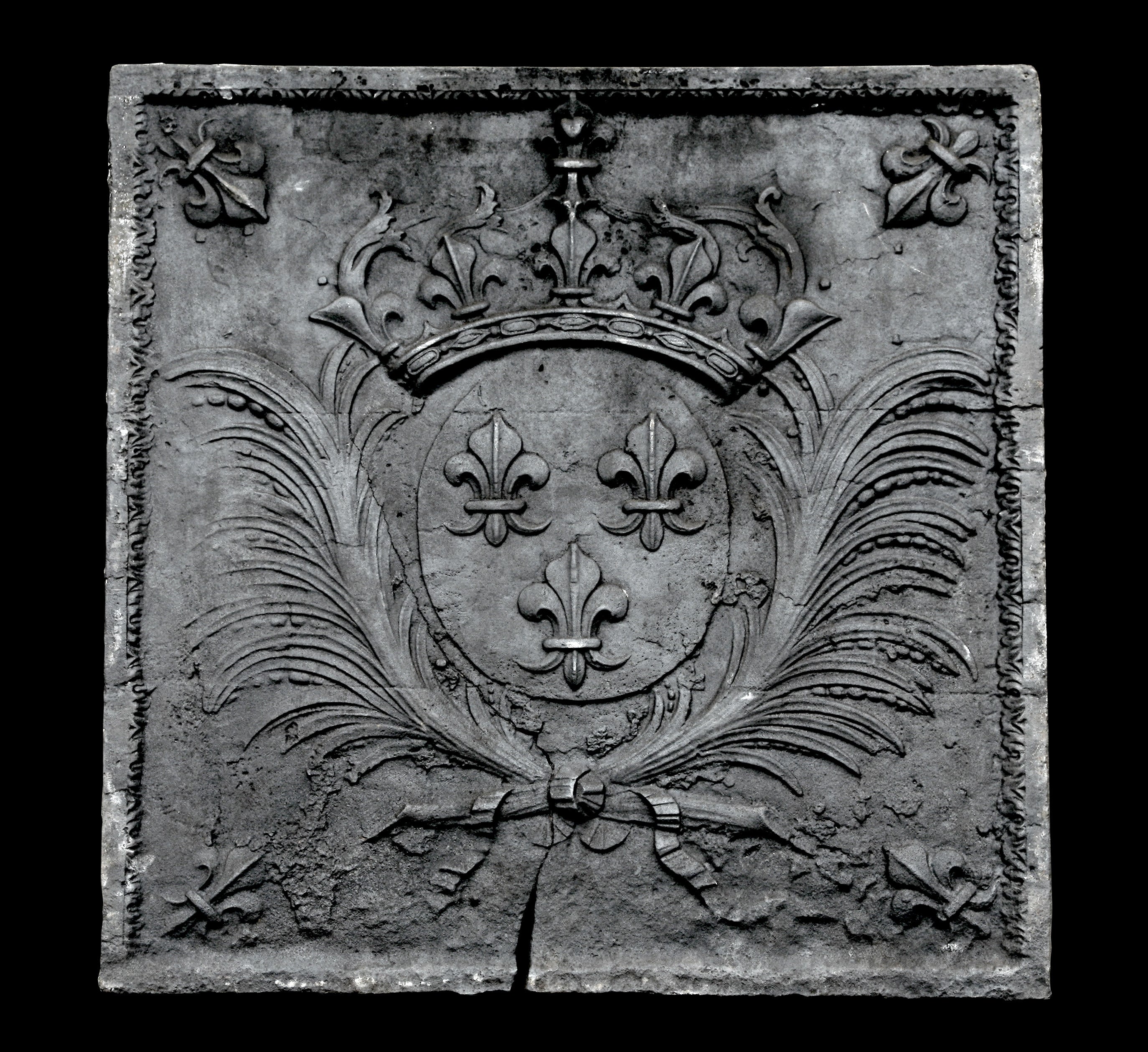 18th century French Cast Iron Fire Back (CAST-ZB57)