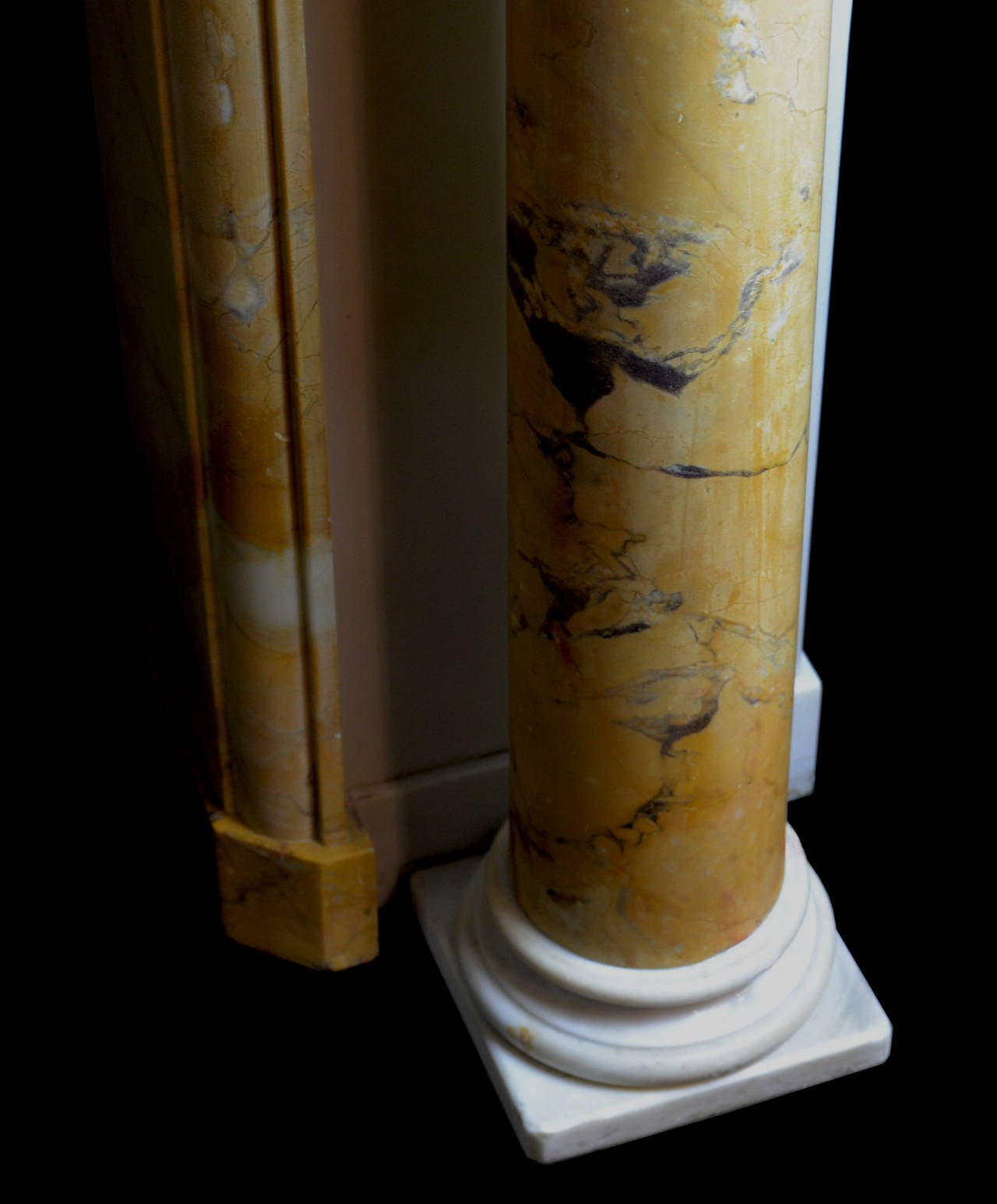 English 19th Century Marble Mantel in Italian Statuary and Convent Siena