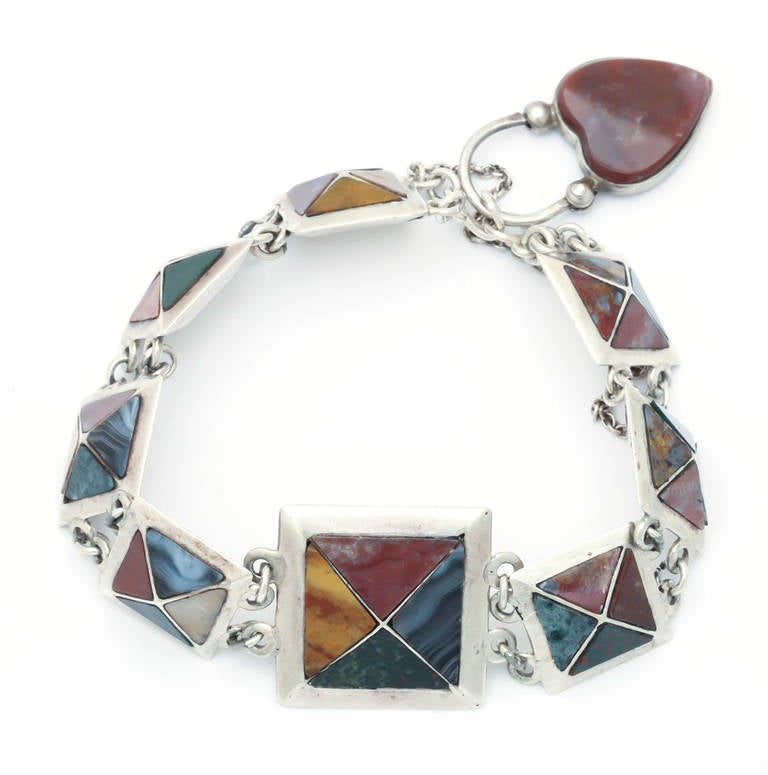 Pyramids of Agate in a Silver Scottish Bracelet For Sale 2