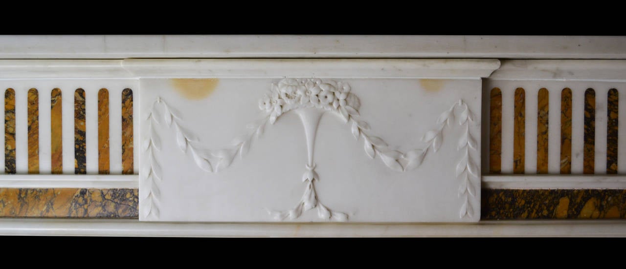 European 18th Century Georgian Marble Mantel For Sale