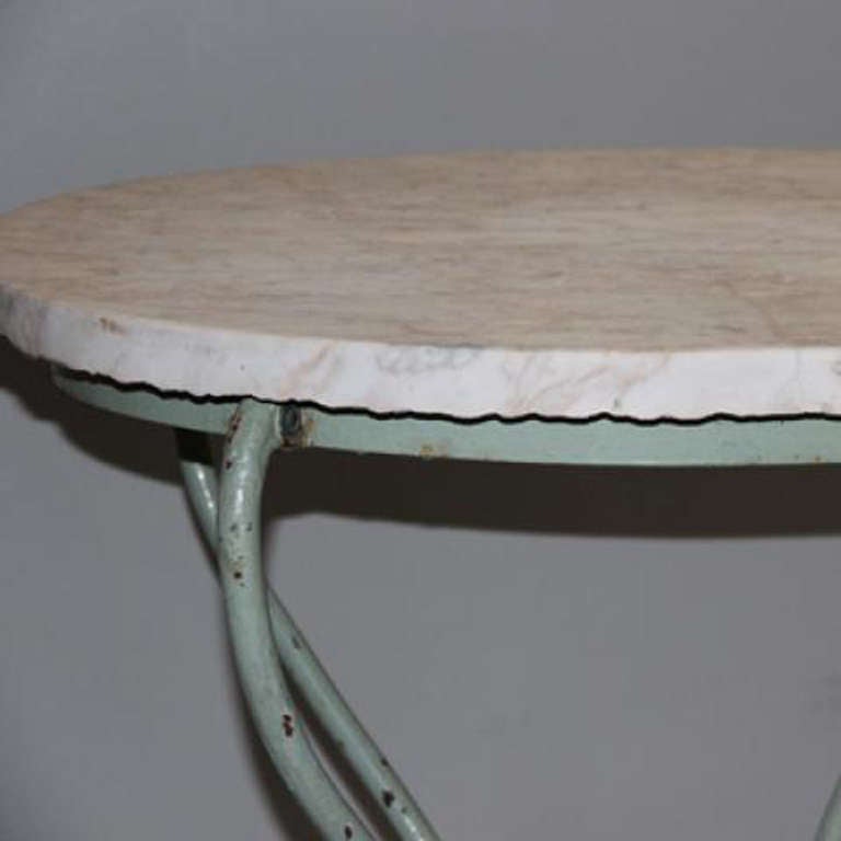 19th Century French Oval -Top Butcher Table or Pastry Table In Excellent Condition In Wichita, KS