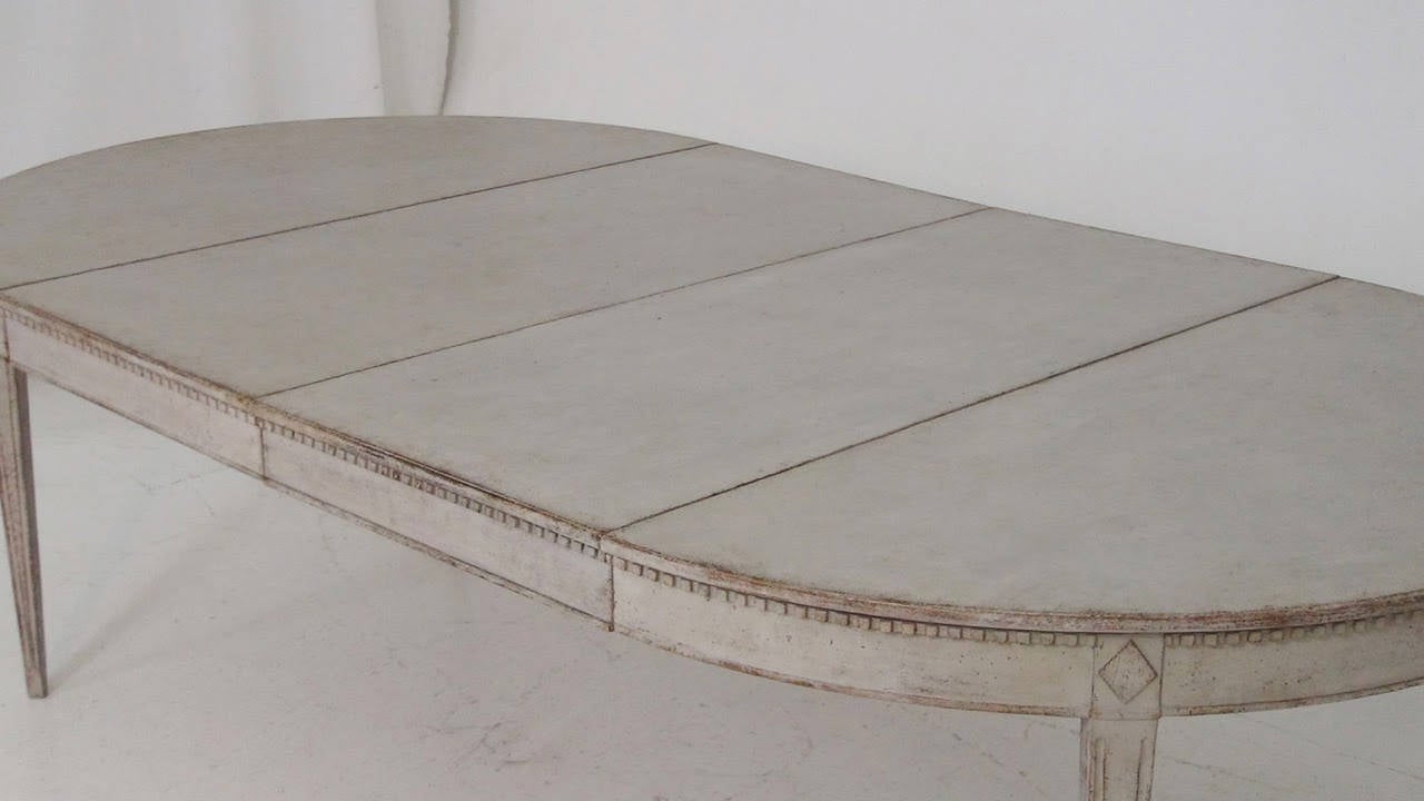 gustavian style dining table