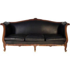 Antique 19th Century Italian Rococo Style Sofa in Walnut Wood and Original Leather