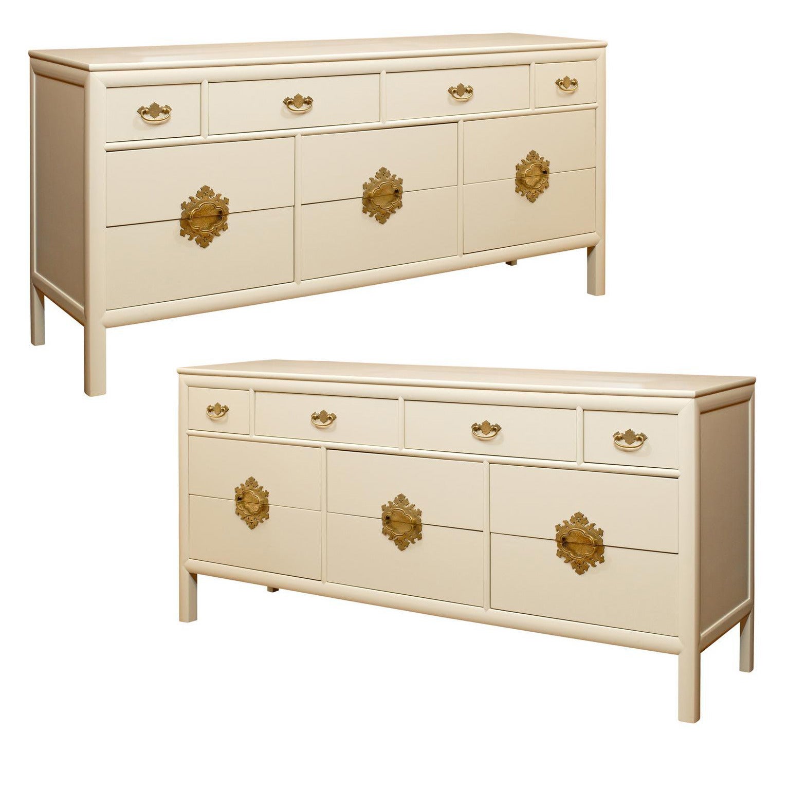 Gorgeous Restored Ten-Drawer Chest by Ray Sabota for Century Furniture  For Sale