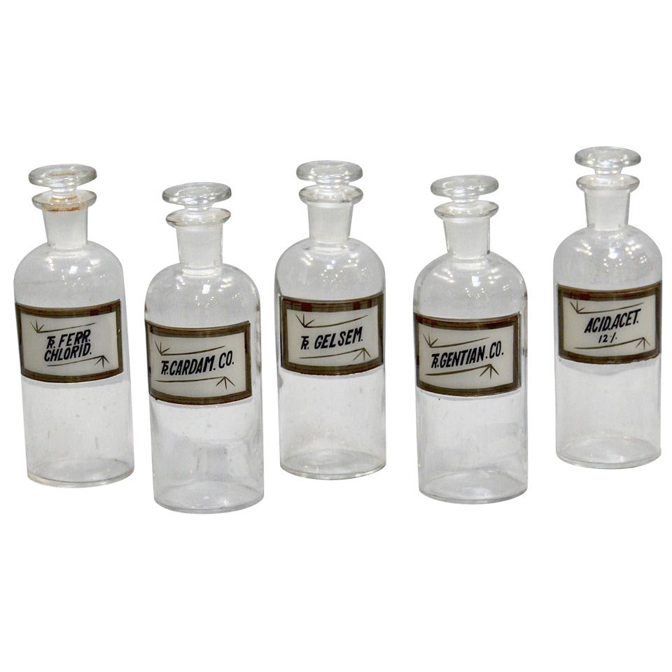 Set of 6 Medium Apothecary Bottles