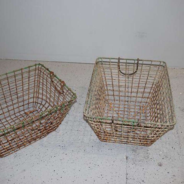 French Oyster Basket In Excellent Condition In Wichita, KS