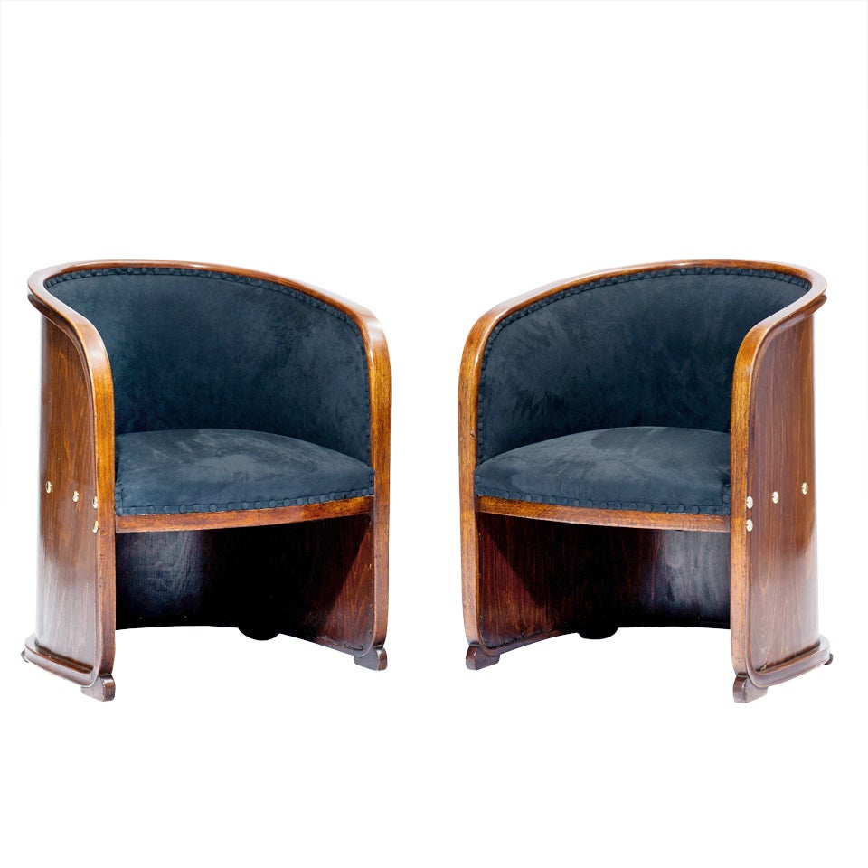 Josef Hoffmann, two Armchairs, so-called Barrel Chairs, Vienna Secession For Sale