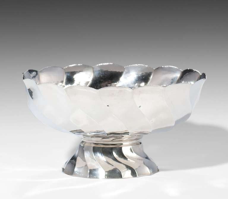 J. C. Klinkosch Oval Centrepiece, Vienna Secession