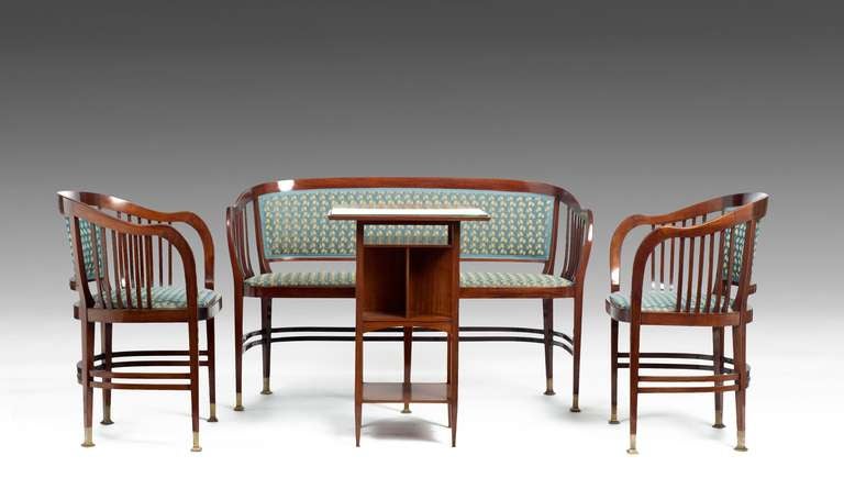 JOSEPH MARIA OLBRICH
MICHAEL NIEDERMOSER

SEATING GROUP
consisting of: 1 bench, 3 armchairs, 1 table

Designed by: Joseph Maria Olbrich, Vienna, 1898/99.
Executed by: Michael Niedermoser, Vienna.

Mahogany and mahogany veneer, old