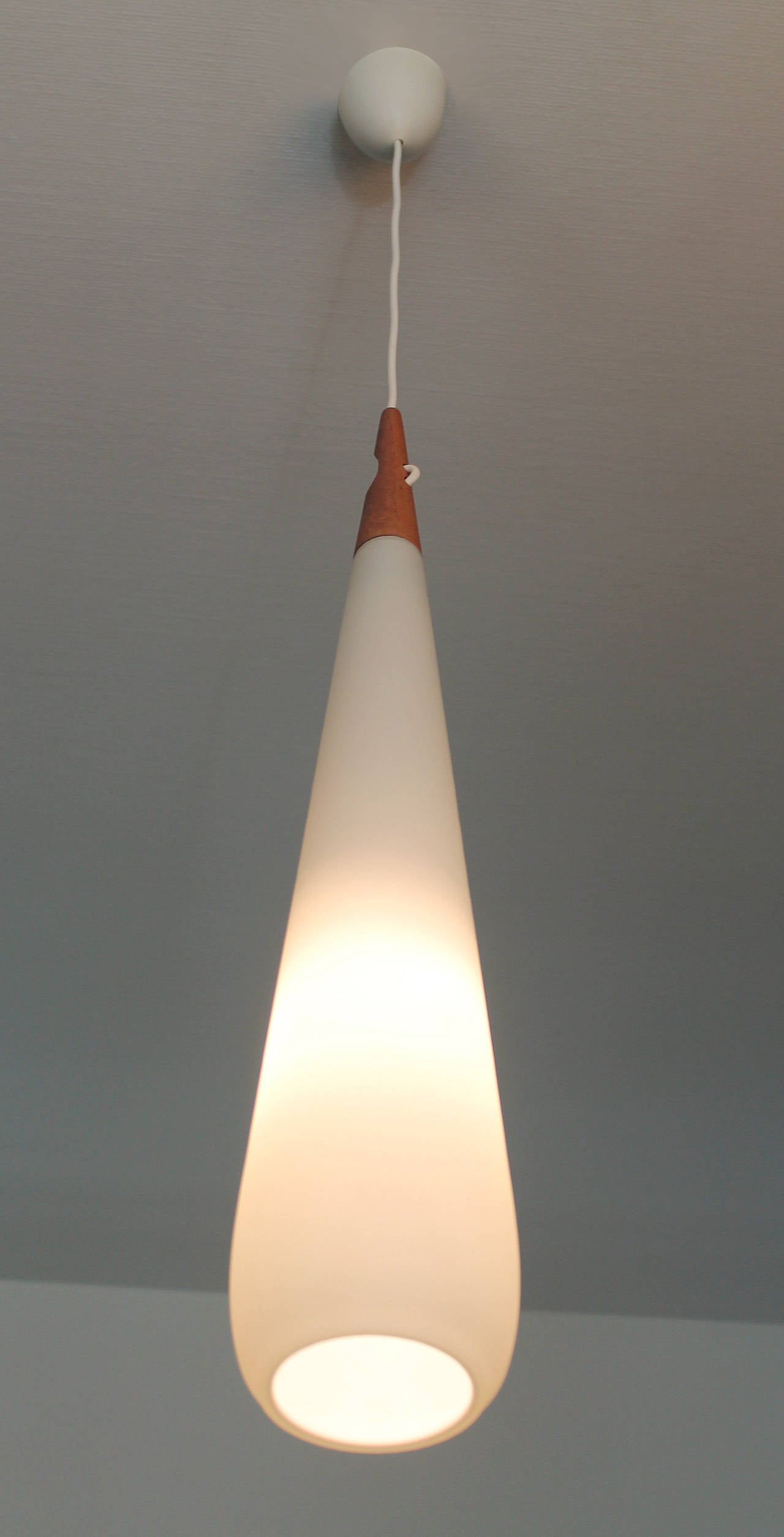 Luxus Teak and Glass Pendant Lights  In Excellent Condition In Bremen, DE