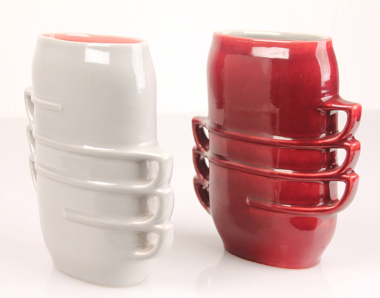 Mid-20th Century Set of Two Art Deco Ceramic Vases by Red Wing