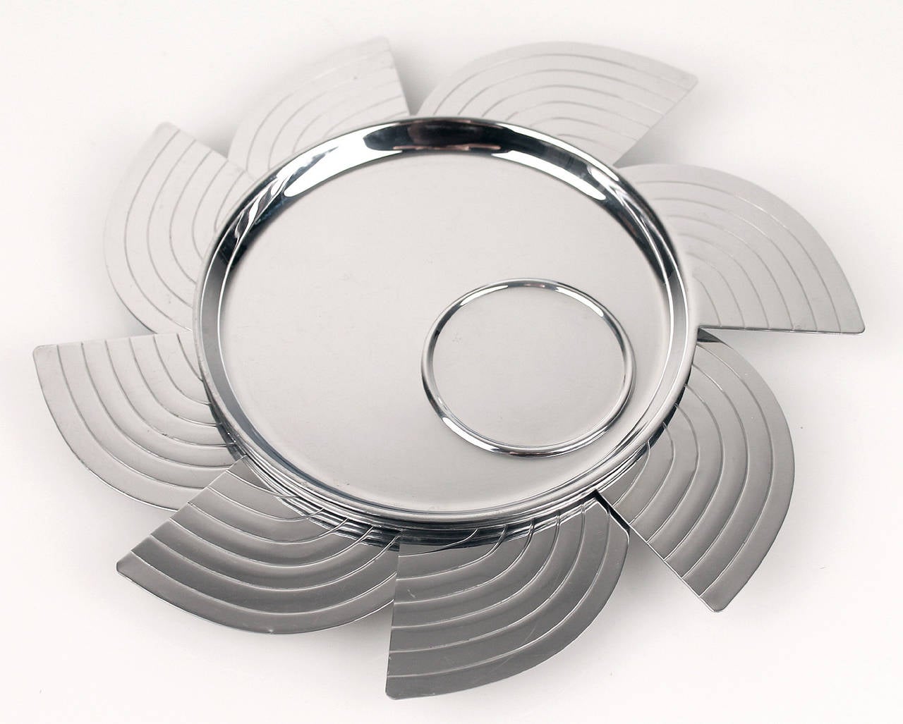 Set of 8 Art Deco Chase Canape Snack Trays Chrome with a propeller inspired streamline Design