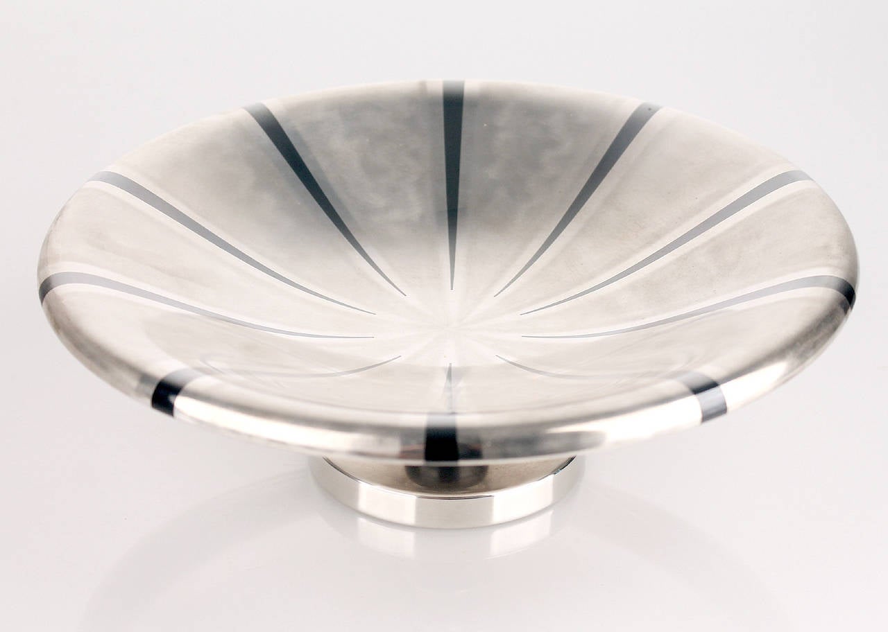 German Art Deco WMF Ikora Silver Plated Bowl or Centerpiece, 1930s Modernist Design 