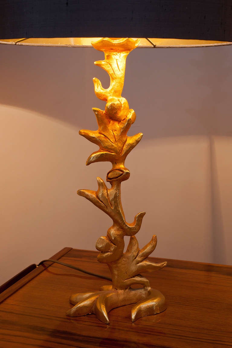 Mid-Century Modern Sculptural Gilt Bronze Table Lamp by Mathias, Prod. Fondica