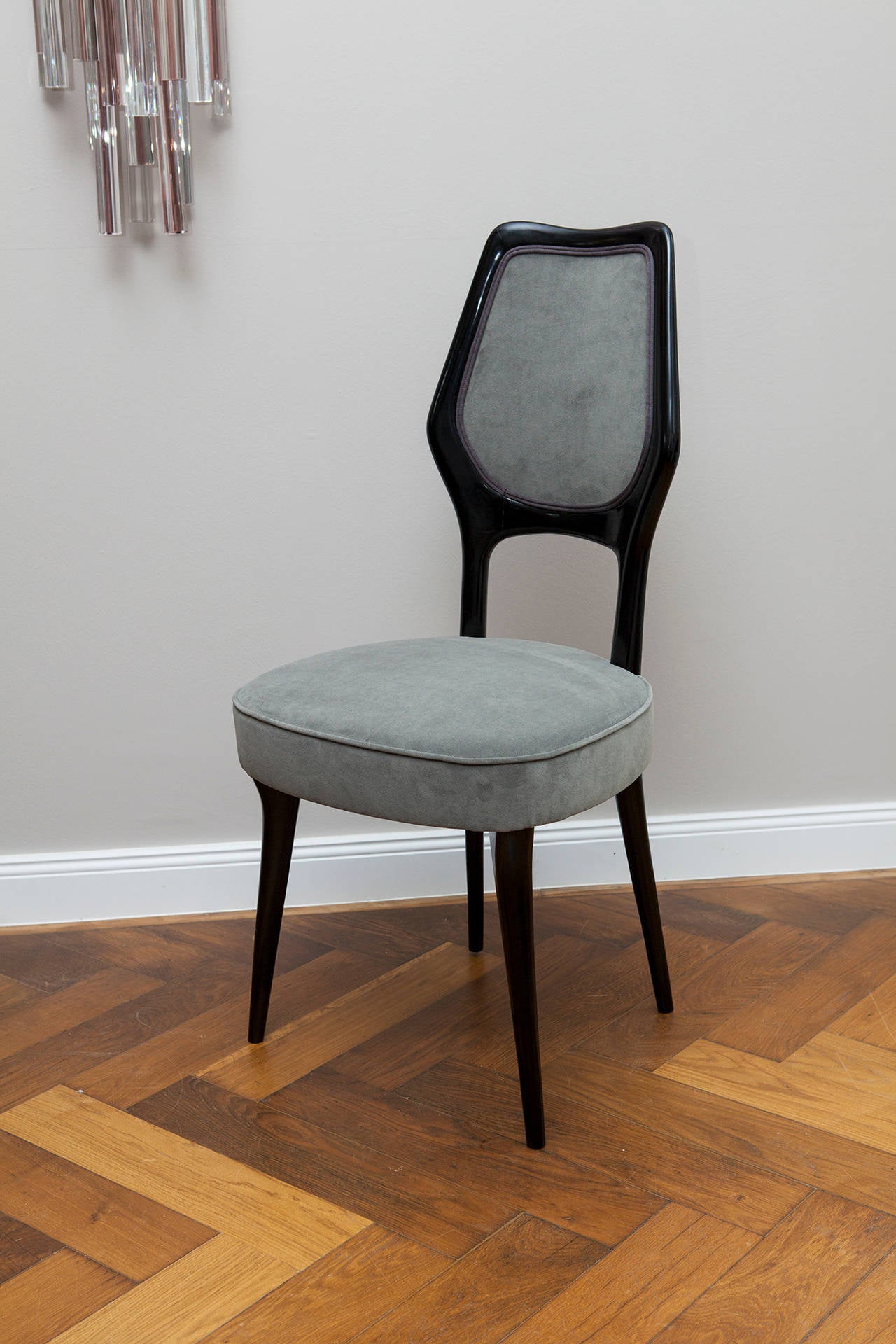 Mid-Century Modern Dining table chairs, by Vittorio Dassi, Italy circa 1950 For Sale