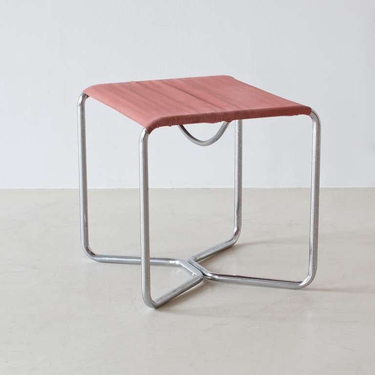 Bauhaus Thonet B 8 stool For Sale