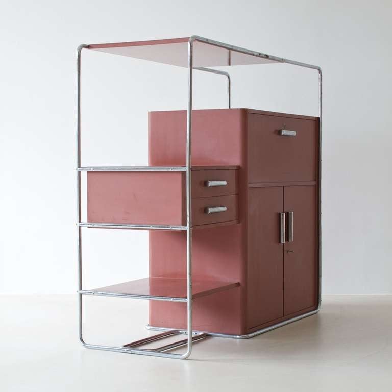 Rare Bauhaus cabinet by Bruno Weil for Thonet For Sale 3