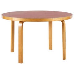 Alvar Aalto table A90