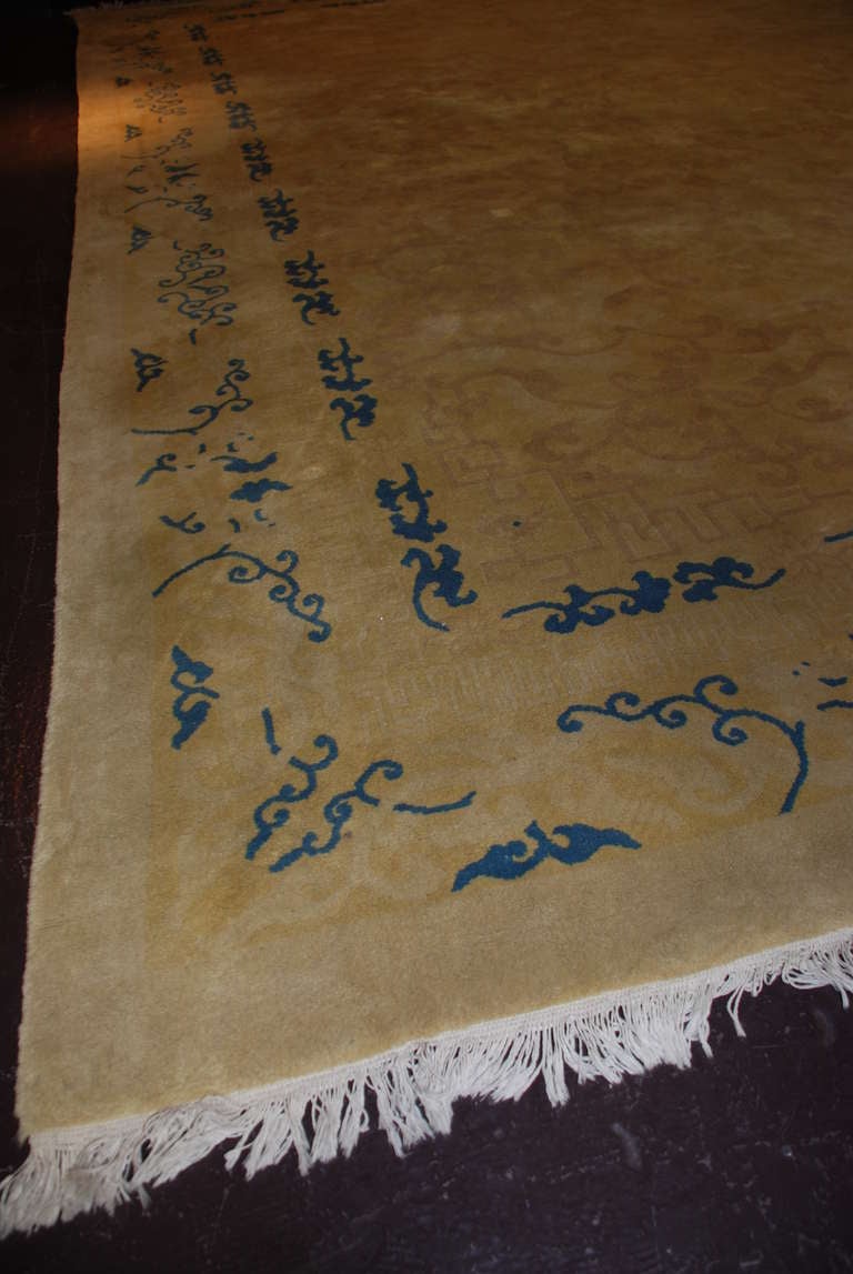 Great Chinese Wool Rug For Sale 1
