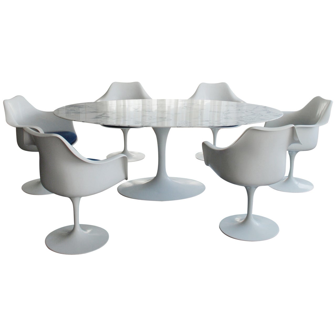 Eero Saarinen, Tulip Dining Table '174TO' Marble Top with Six Armchairs '150AS'