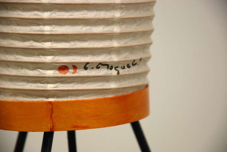 Lampada da terra Isamu Noguchi 