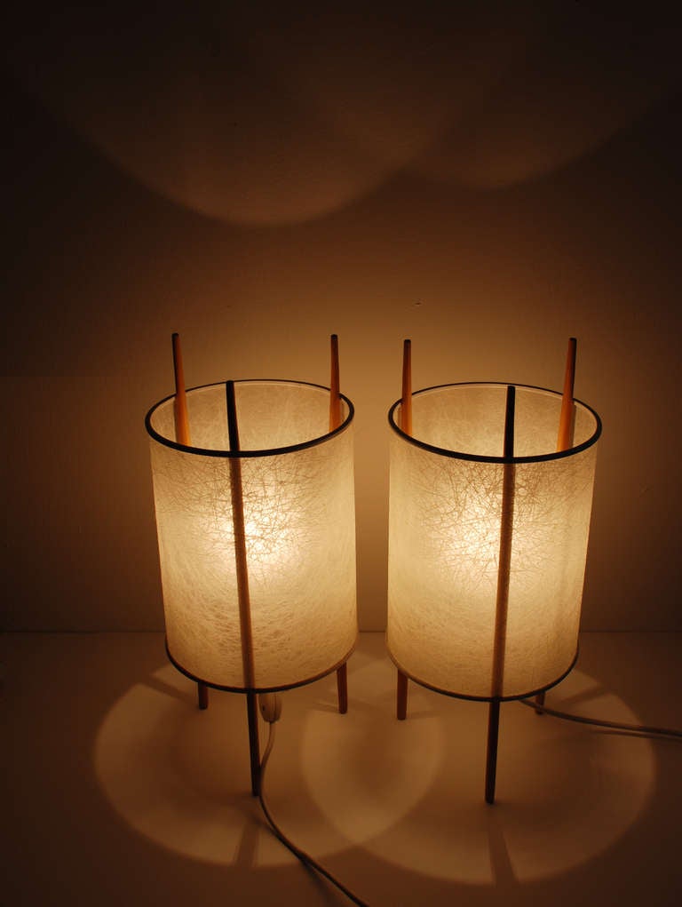 Pair of Three-Legged Cylinder Lamps, 'Nr. 9' by Isamu Noguchi 1