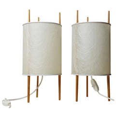 Pair of Three-Legged Cylinder Lamps, 'Nr. 9' by Isamu Noguchi