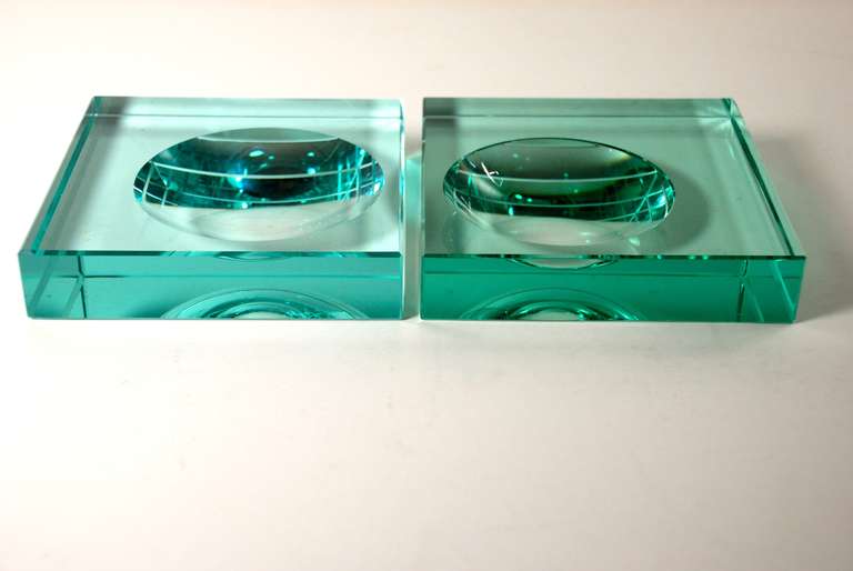 Fontana Arte 'Eccentrico', a pair of ashtrays, 1980

Execution: Fontana Arte

Lit.: Fontana Arte, una storia transparente, p. 218