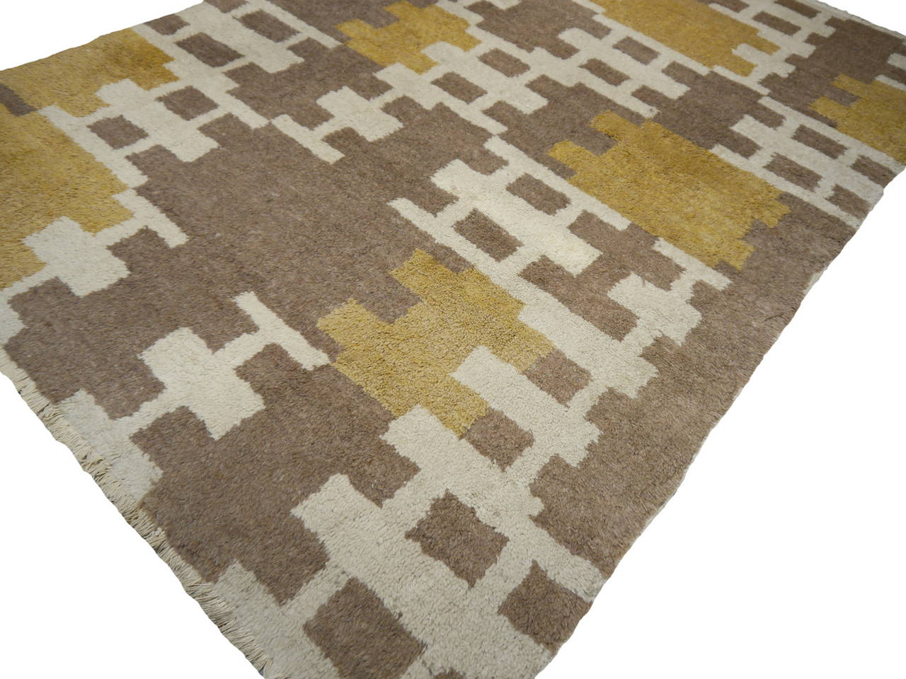 Modernist Berber rug, very unusual design. Made early third quarter of the 20th century. Very good condition.