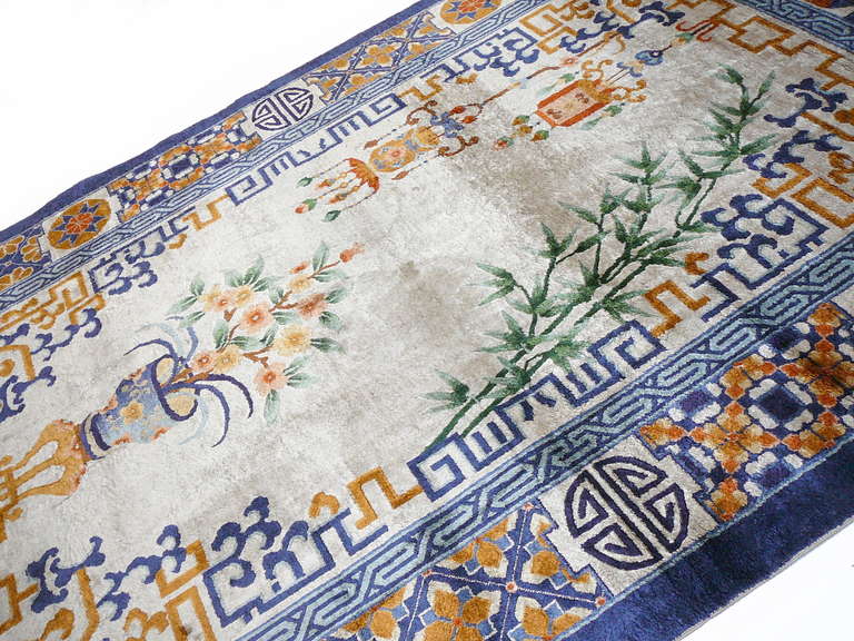 Vintage Chinese Silk Rug 6 X 4 Ft In Excellent Condition In Lohr, Bavaria, DE