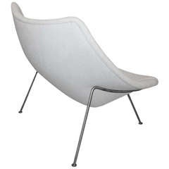 Oyster Chair by Pierre Paulin