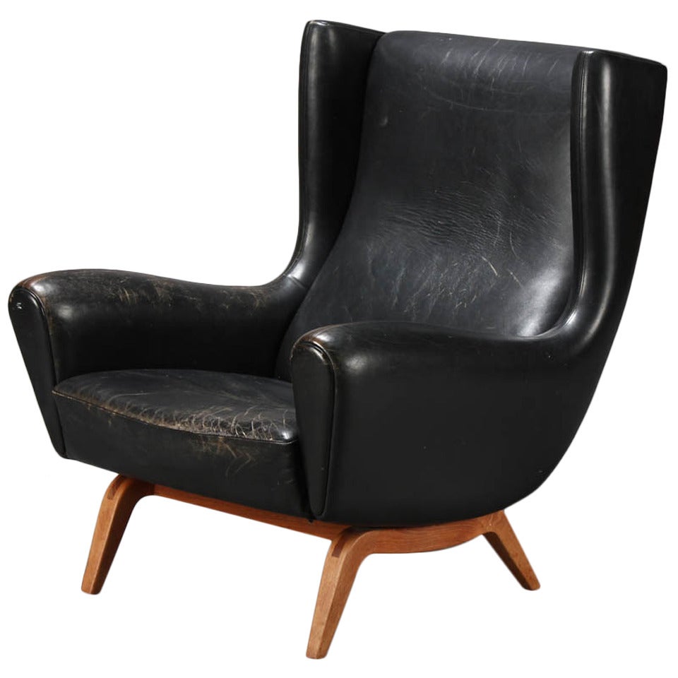 Lounge Chair by Illum Wikkelso