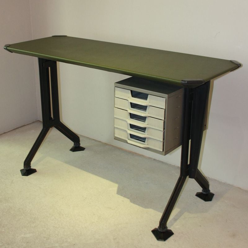 Olivetti Side Table/ Tiny Desk, 1960's