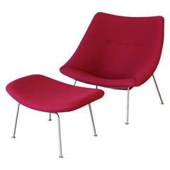 Oyster Chair and Foot Stool by Pierre Paulin, Original Edition