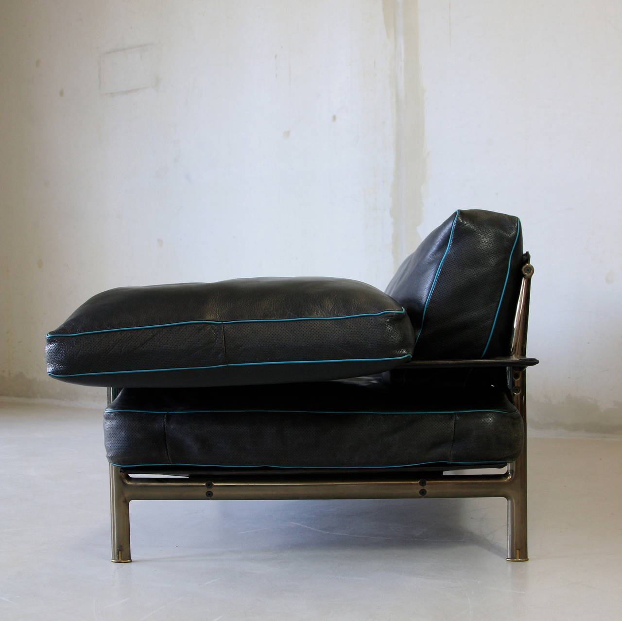 Modern Diesis Sofa by Antonio Citterio and Paolo Nava, 1979