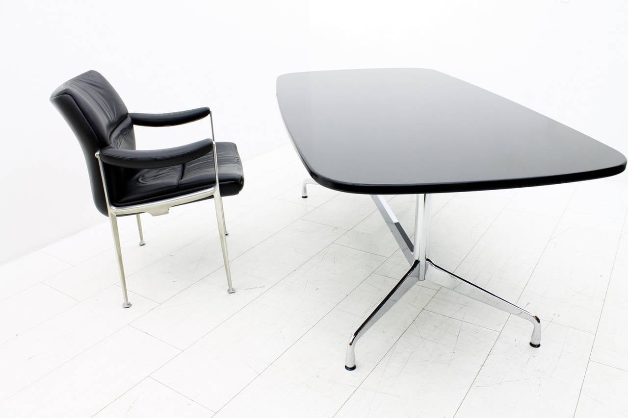 Eames Dining or Conference Table, Desk Vitra In Good Condition In Frankfurt / Dreieich, DE